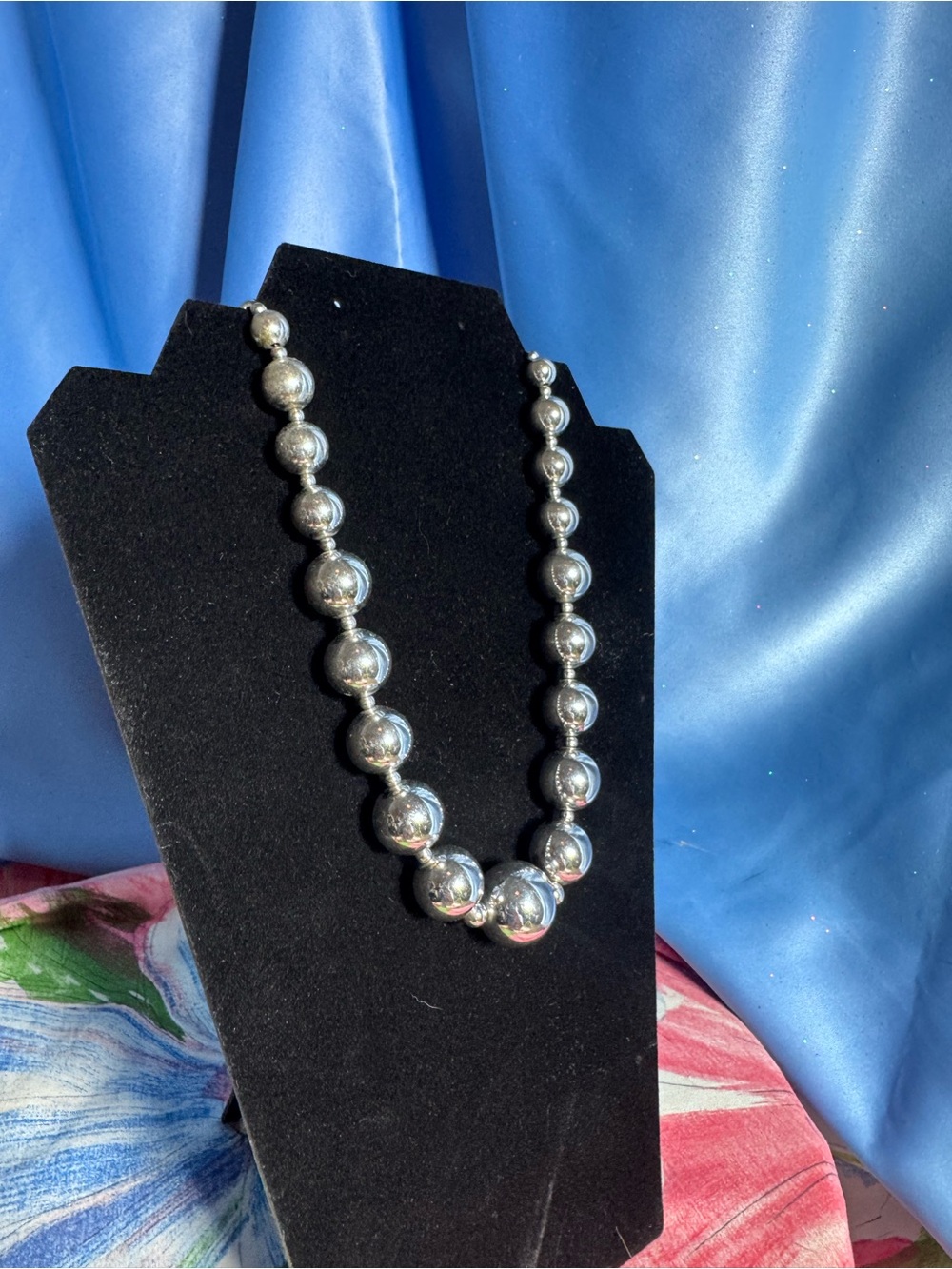 Vintage Vendome Silver Tone Graduated Metal Ball Necklace Signed Adjustable